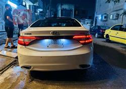 هیۆندای ازێرا